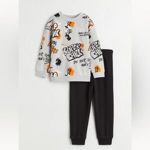 New with tags boy printed set